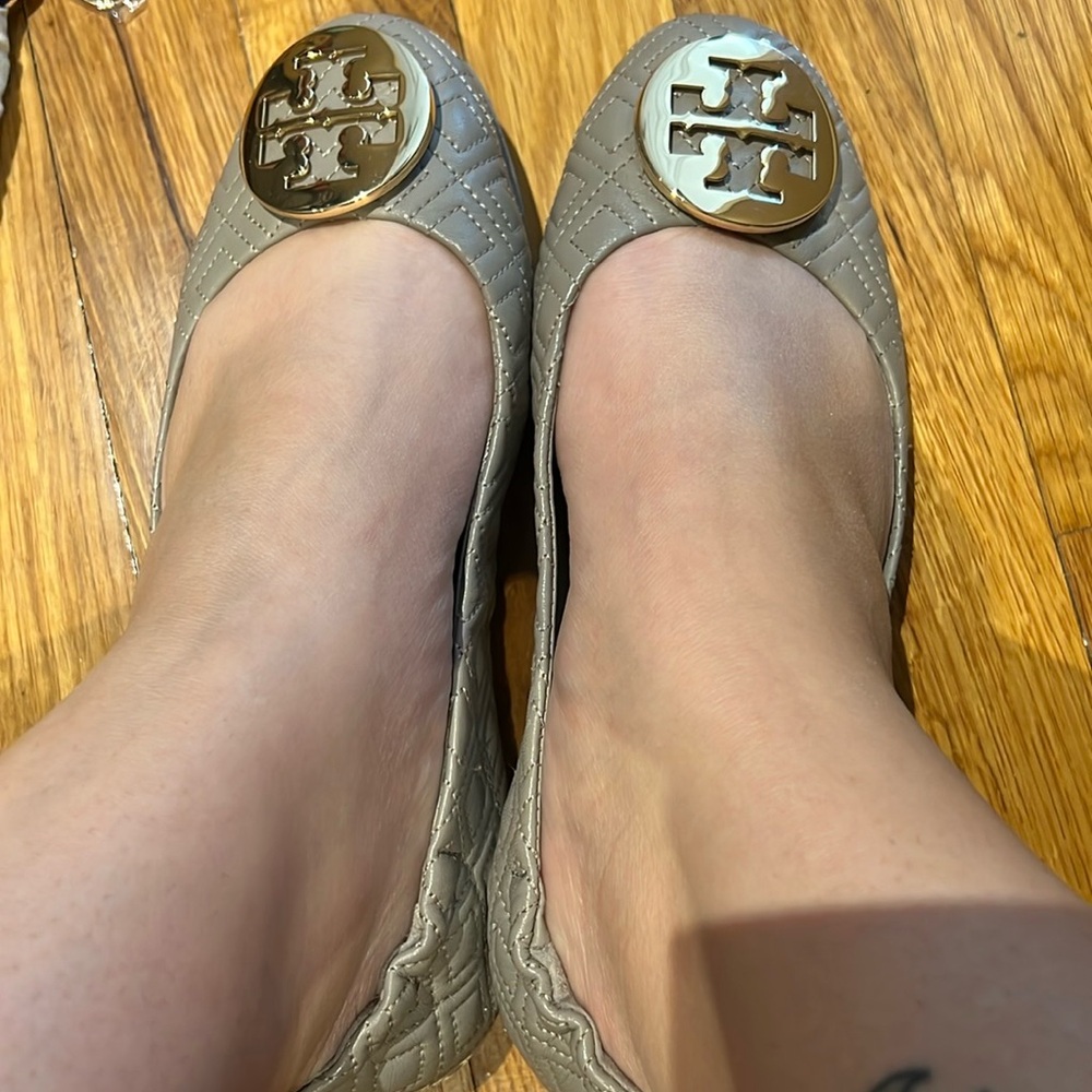 Tory Burch Beige Quilted Ballet Flats